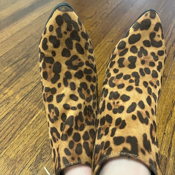 A New Day Leopard print booties - Picture 2 of 7